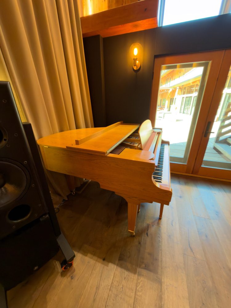 Wurlitzer Grand Piano
